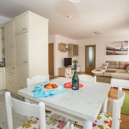 Apartamento Palma Poreč